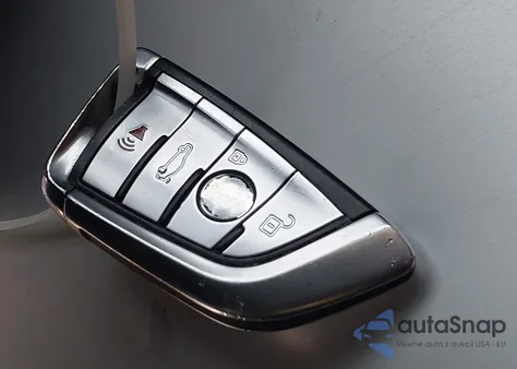 2015 BMW X6 xDrive50I z USA, uszkodzony, nr VIN 5UXKU6C53F0F93726